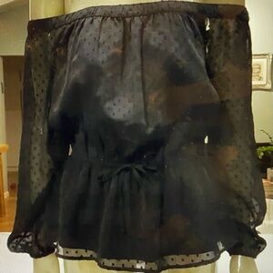 Abercrombie & Fitch black off the shoulder blouse
